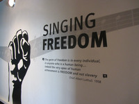 Die Ausstellung im Slave Lodge. Foto: Kirchenmusik der EKBO.